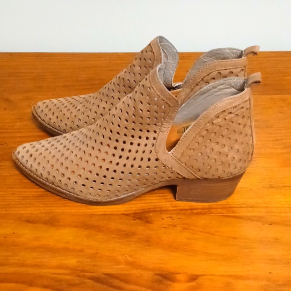 Steve Madden Perforated Booties, Size 9 - image 2